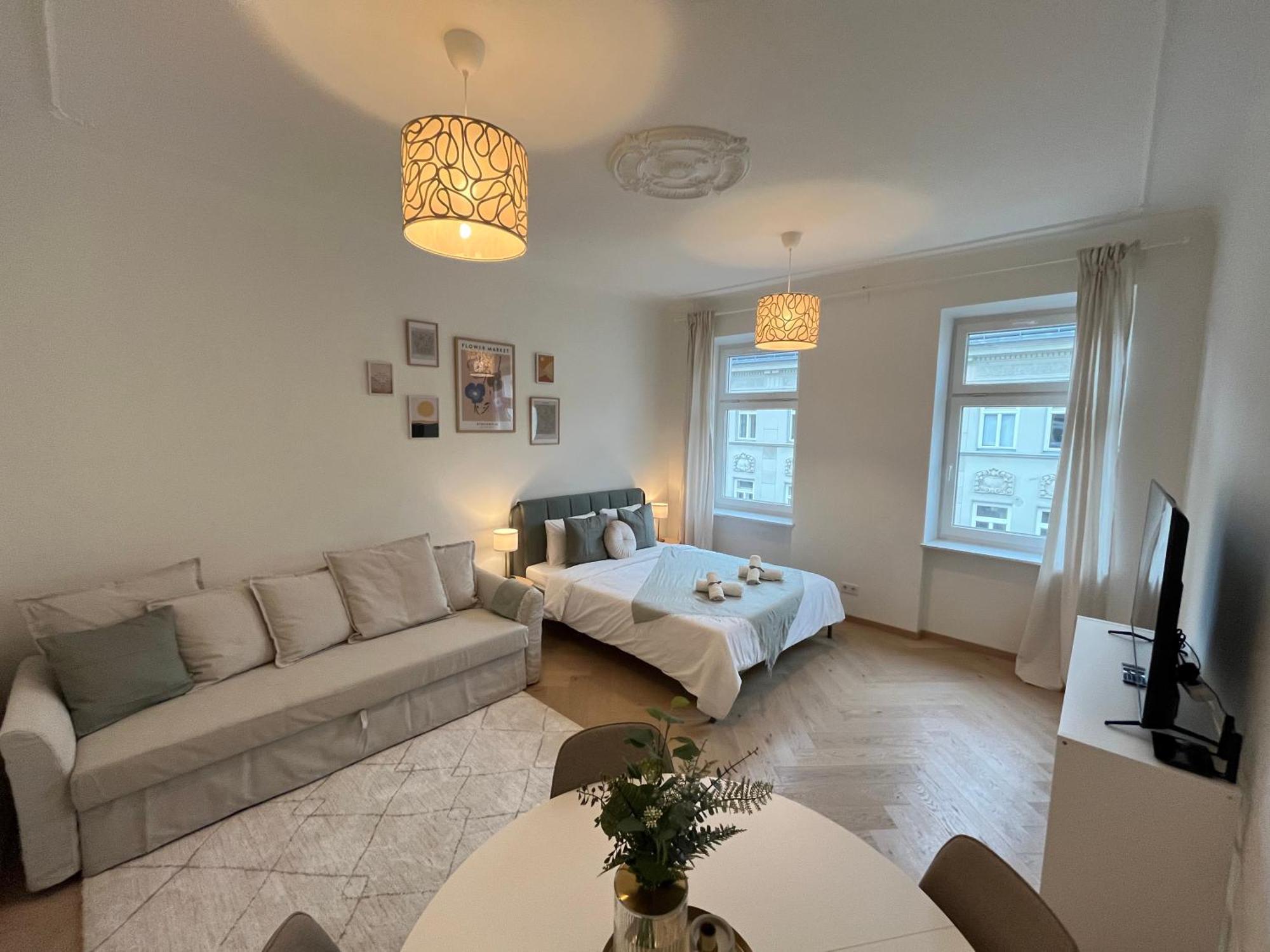 Luxurious One Room Apartment Near Schoenbrunn Palace Viyana Dış mekan fotoğraf